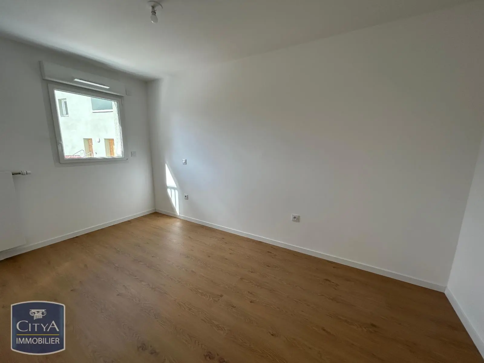 Photo 2 Appartement 2 pièces 553m²