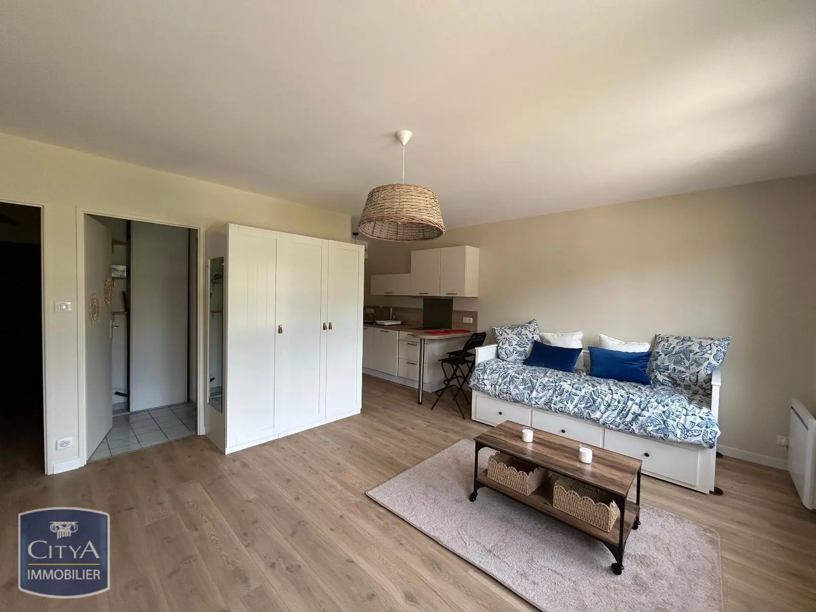 Photo 1 Appartement 1 pièce 32.6m²