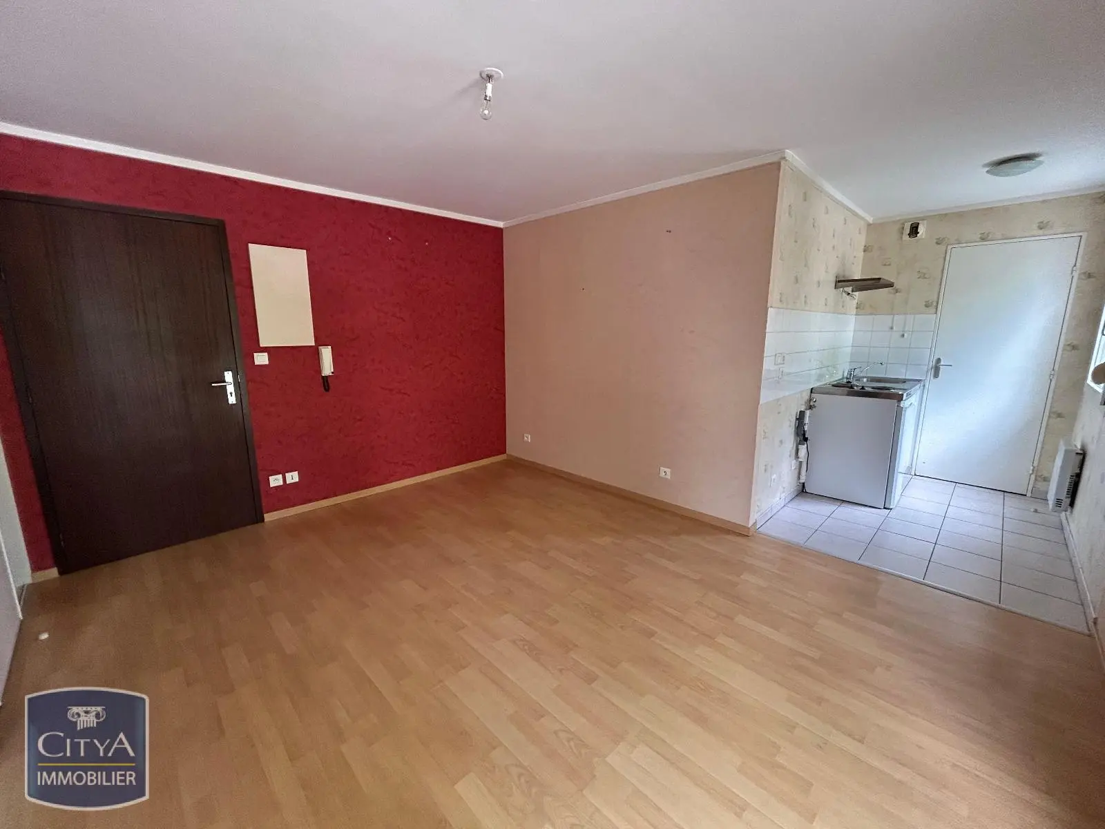 Photo 2 Appartement 1 pièce 31.25m²
