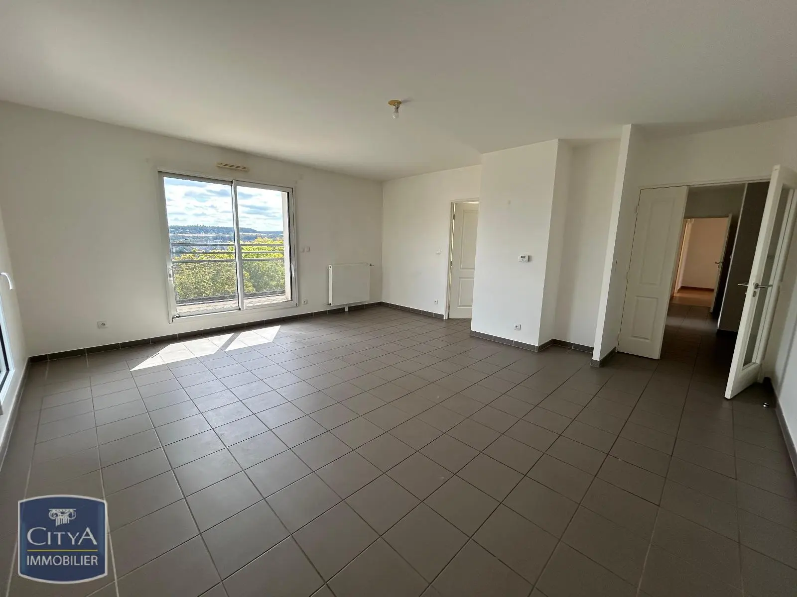 Photo 2 Appartement 5 pièces 126.67m²