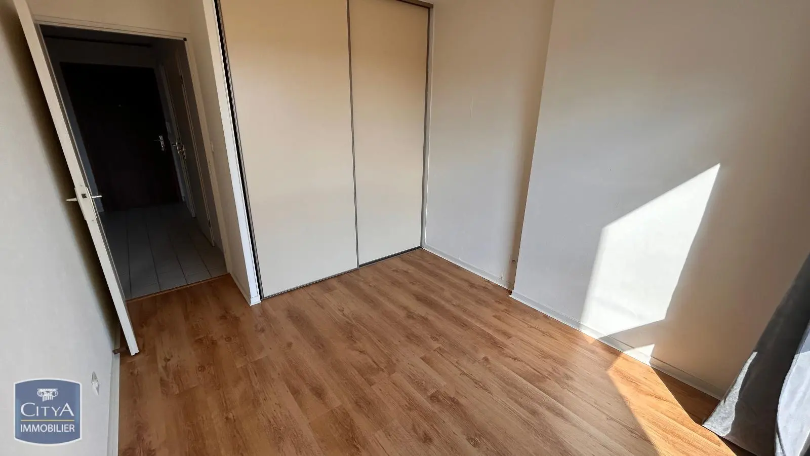 GES00912051-77