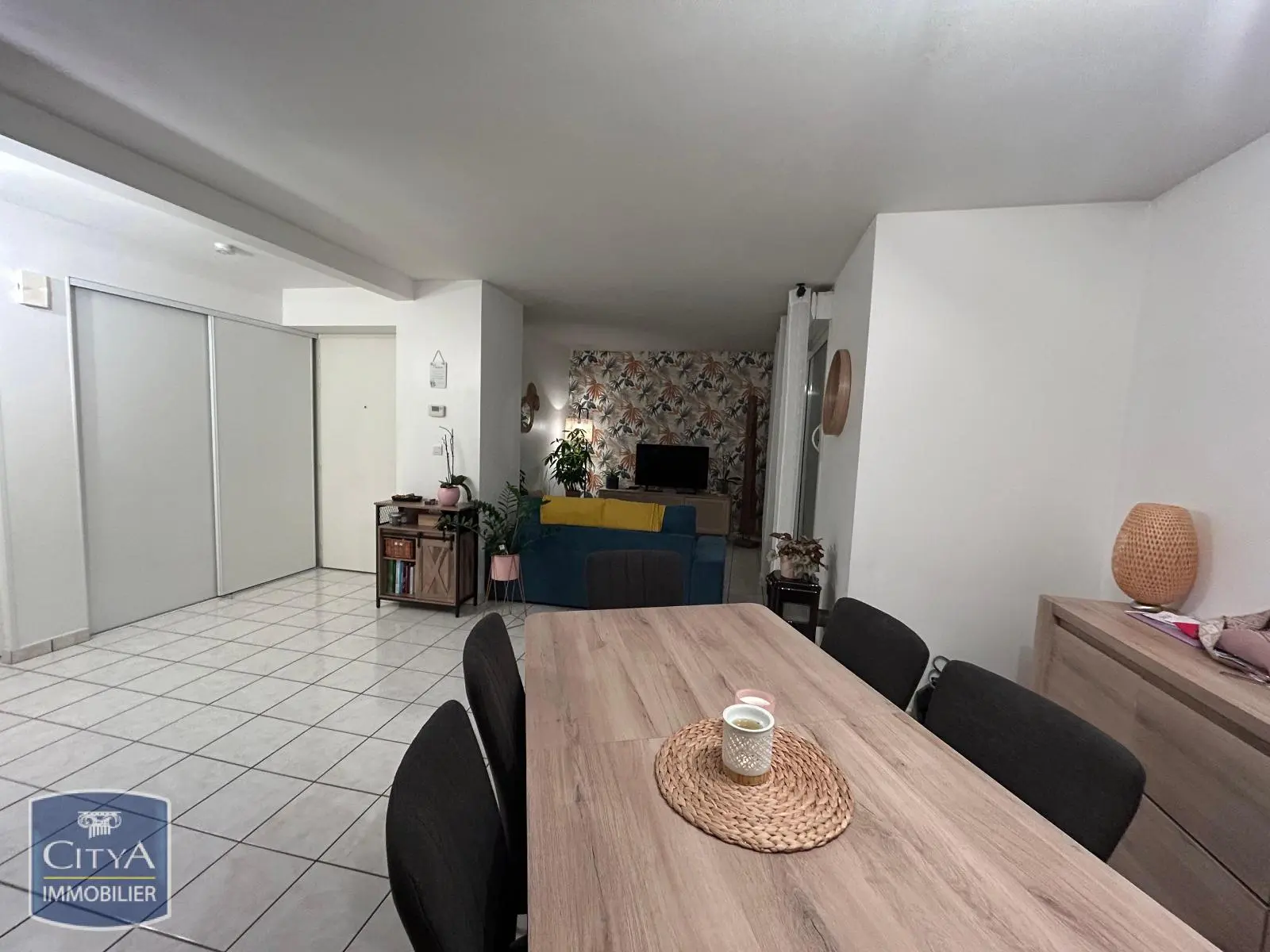 Photo 2 Appartement 4 pièces 97.69m²