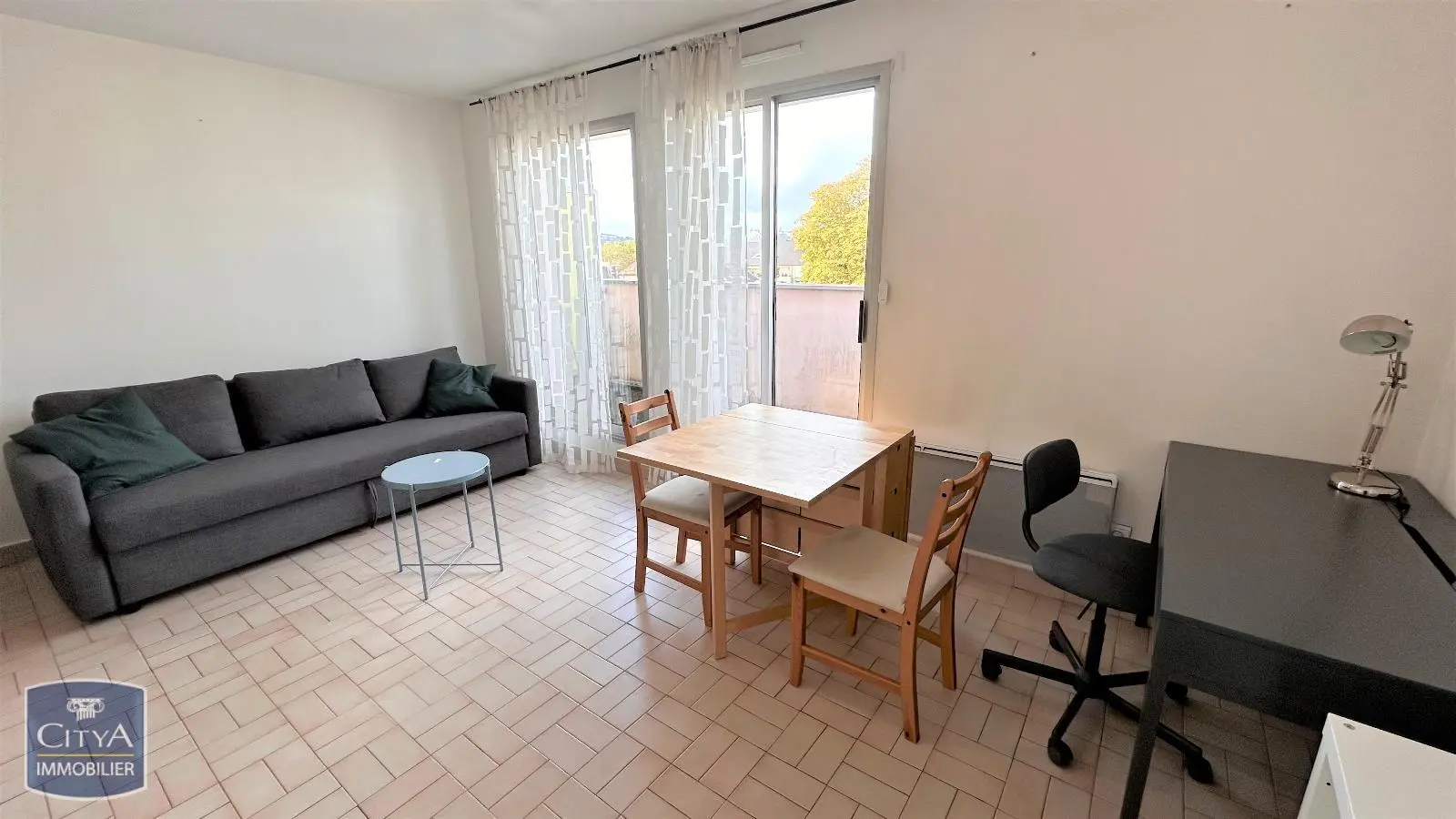 Photo 1 Appartement 1 pièce 22.11m²