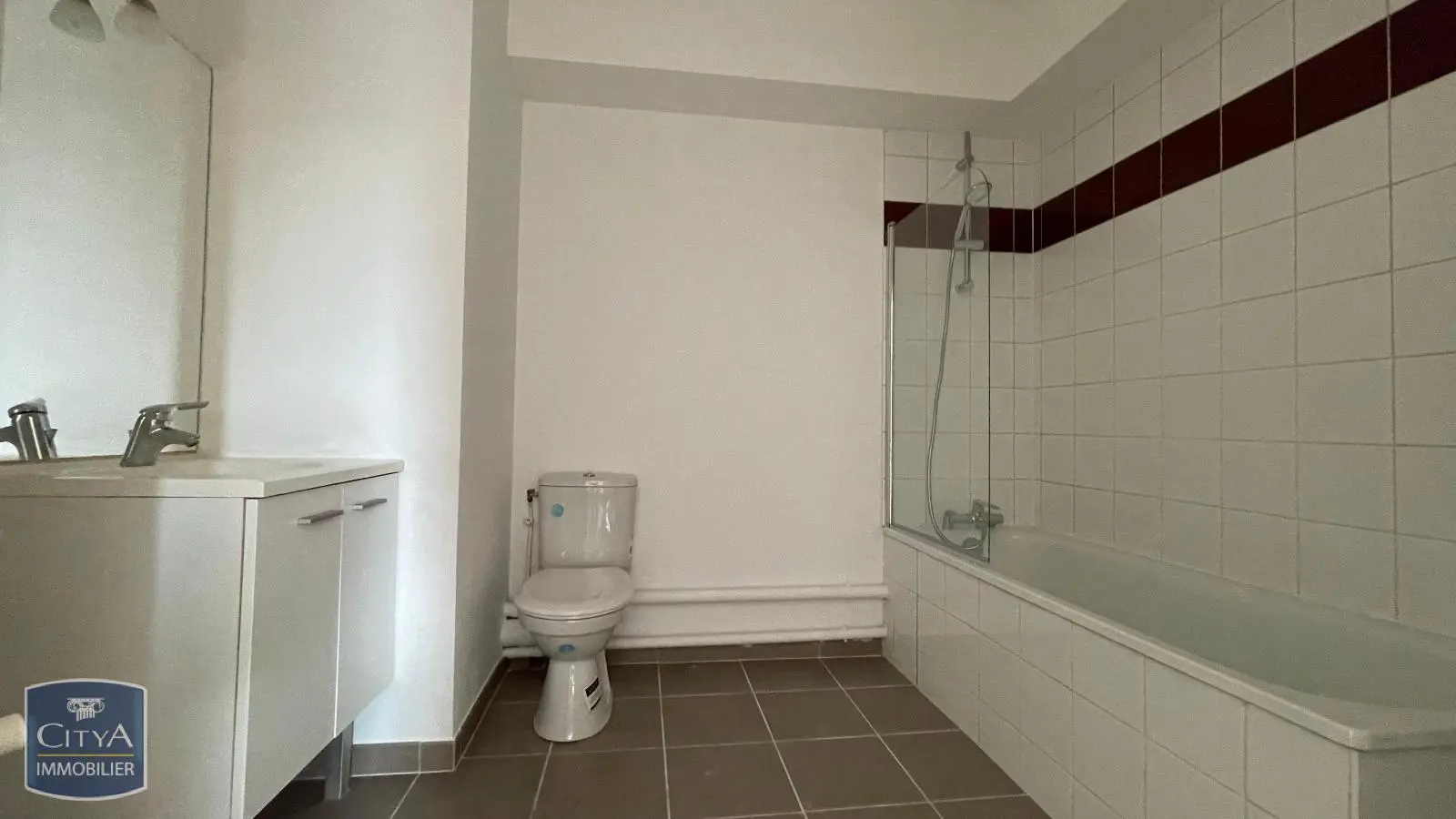 Photo 4 Appartement 1 pièce 28m²