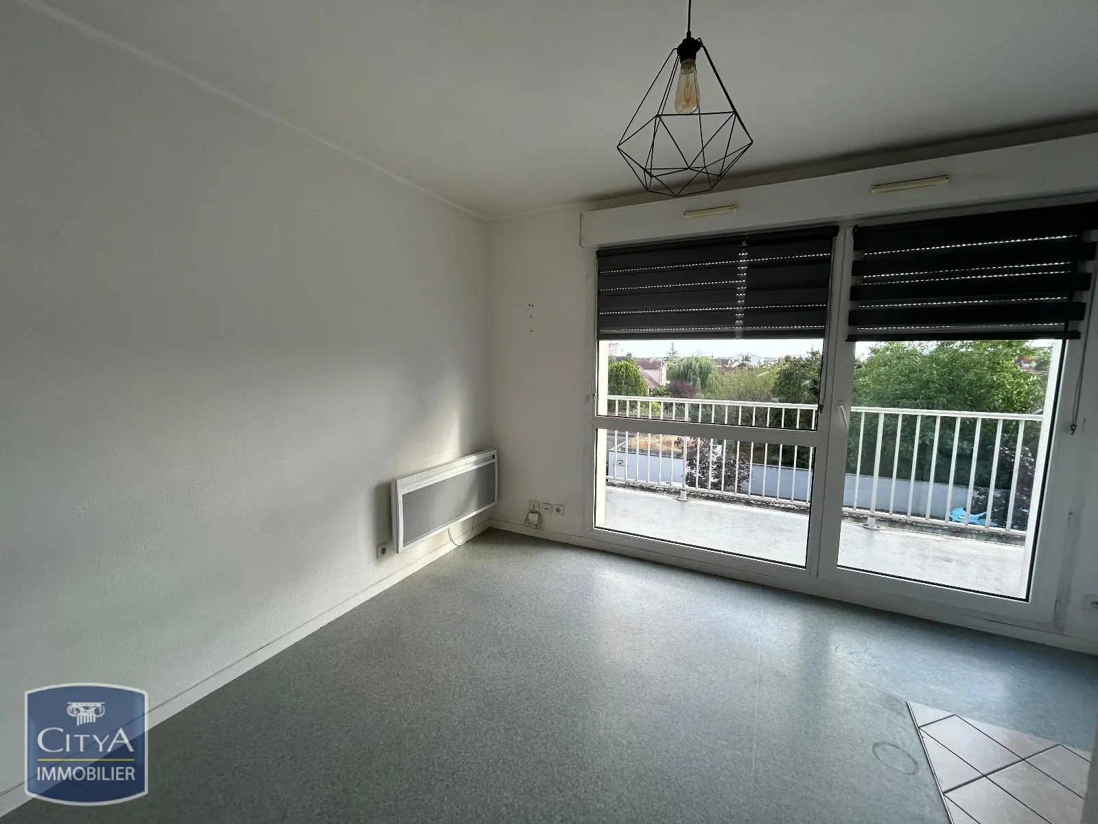 Photo 3 Appartement 1 pièce 13.83m²