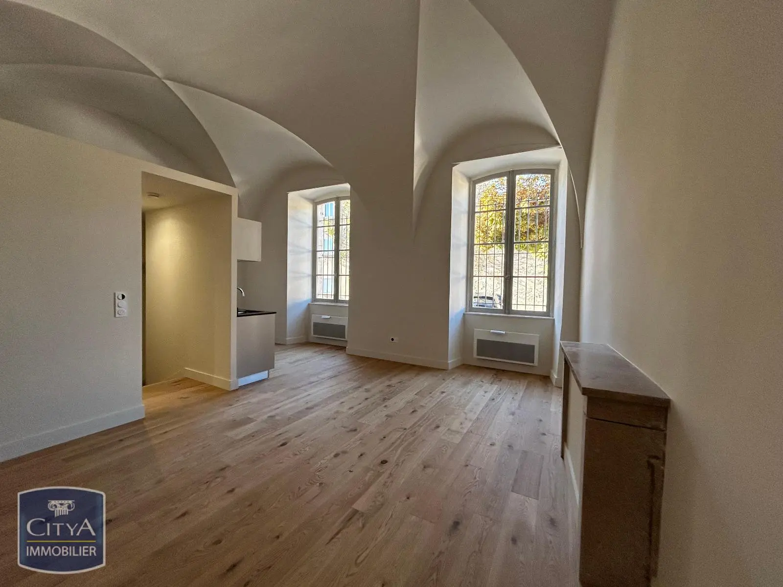 Photo 2 Appartement 1 pièce 33.2m²