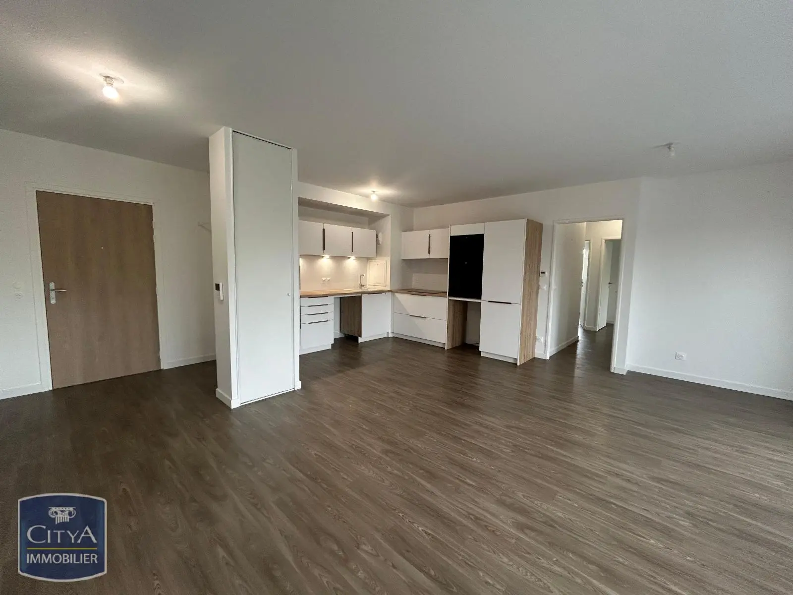 Photo 1 Appartement 4 pièces 83.66m²