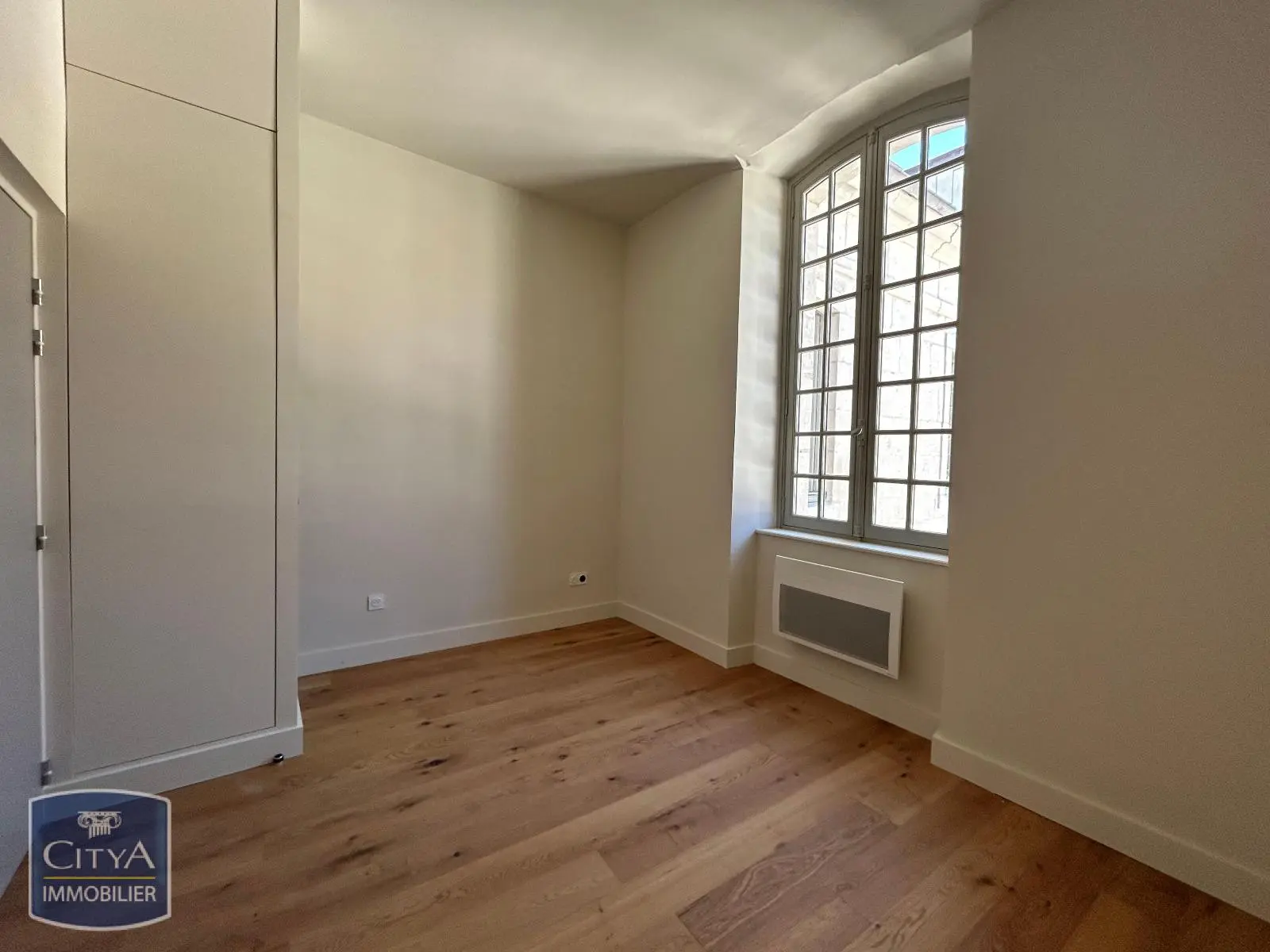 Photo 1 Appartement 1 pièce 21.6m²