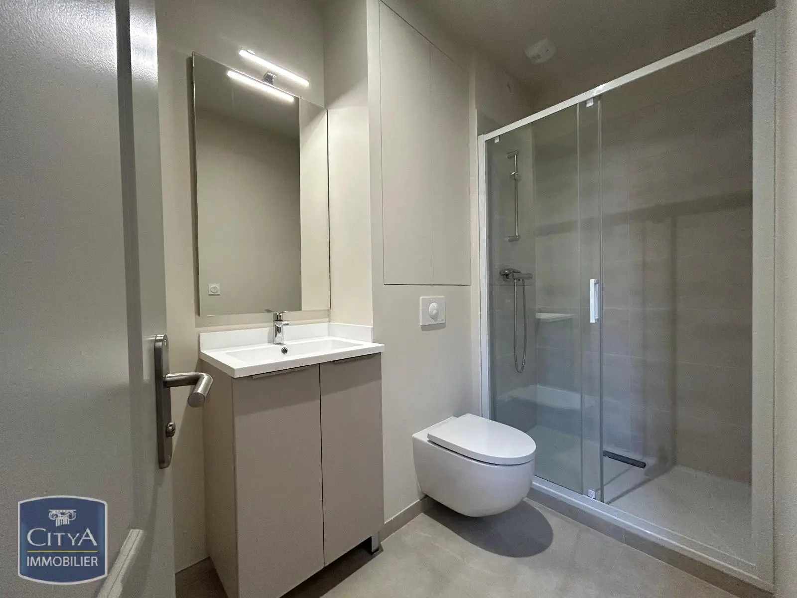 Photo 3 Appartement 1 pièce 21.6m²