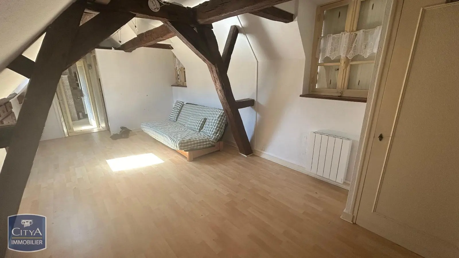 Photo 1 Appartement 1 pièce 20.5m²