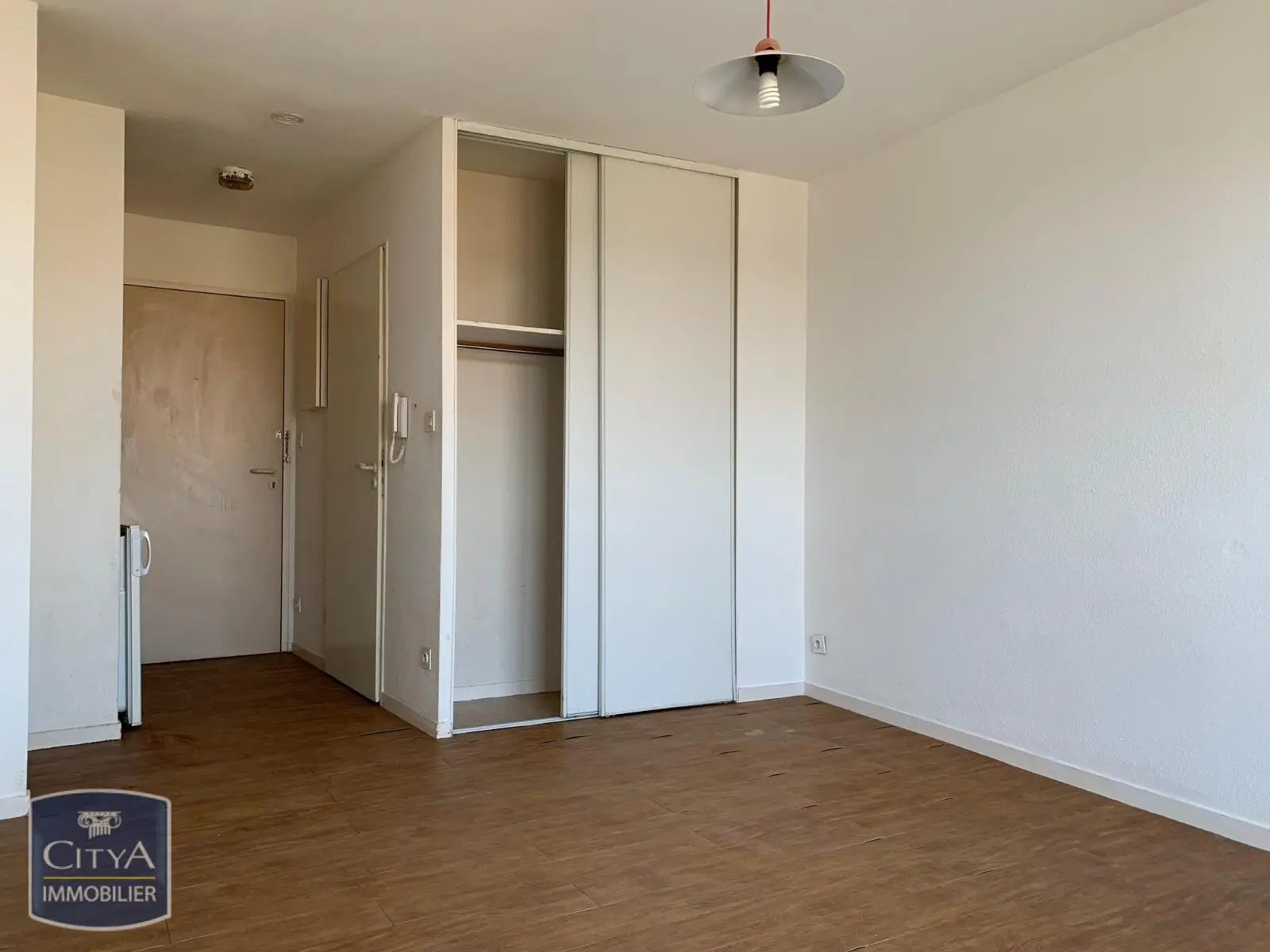 Photo 3 Appartement 1 pièce 20.84m²