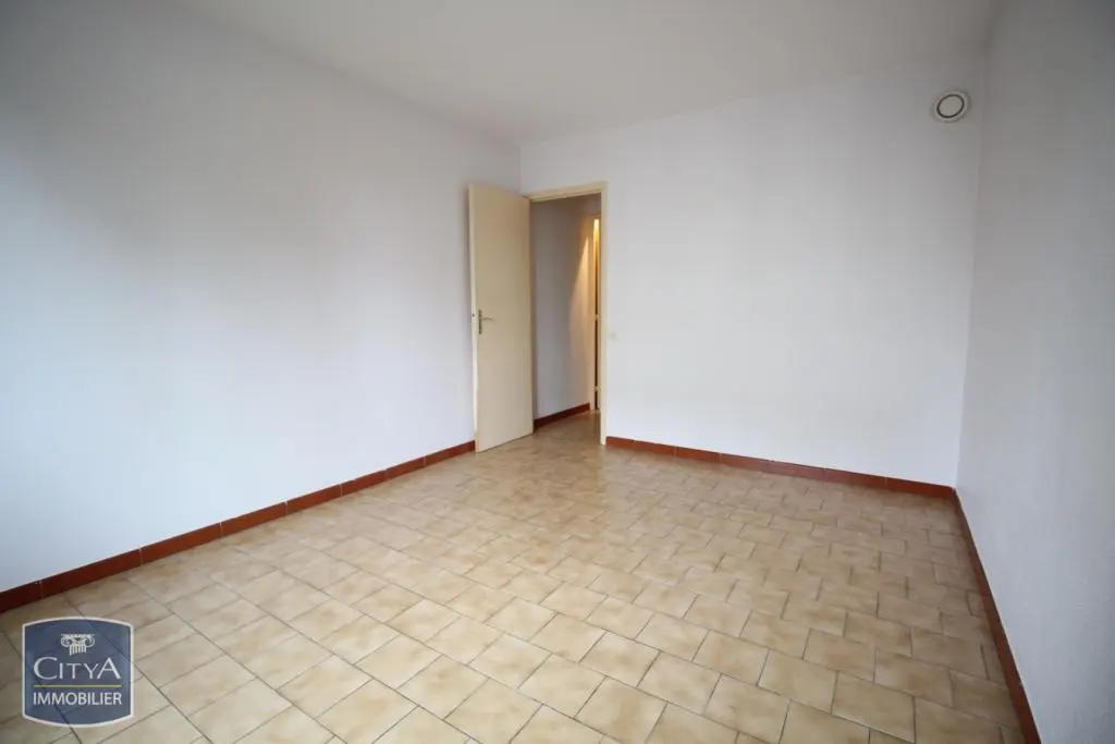 Photo 2 Appartement 1 pièce 21.29m²