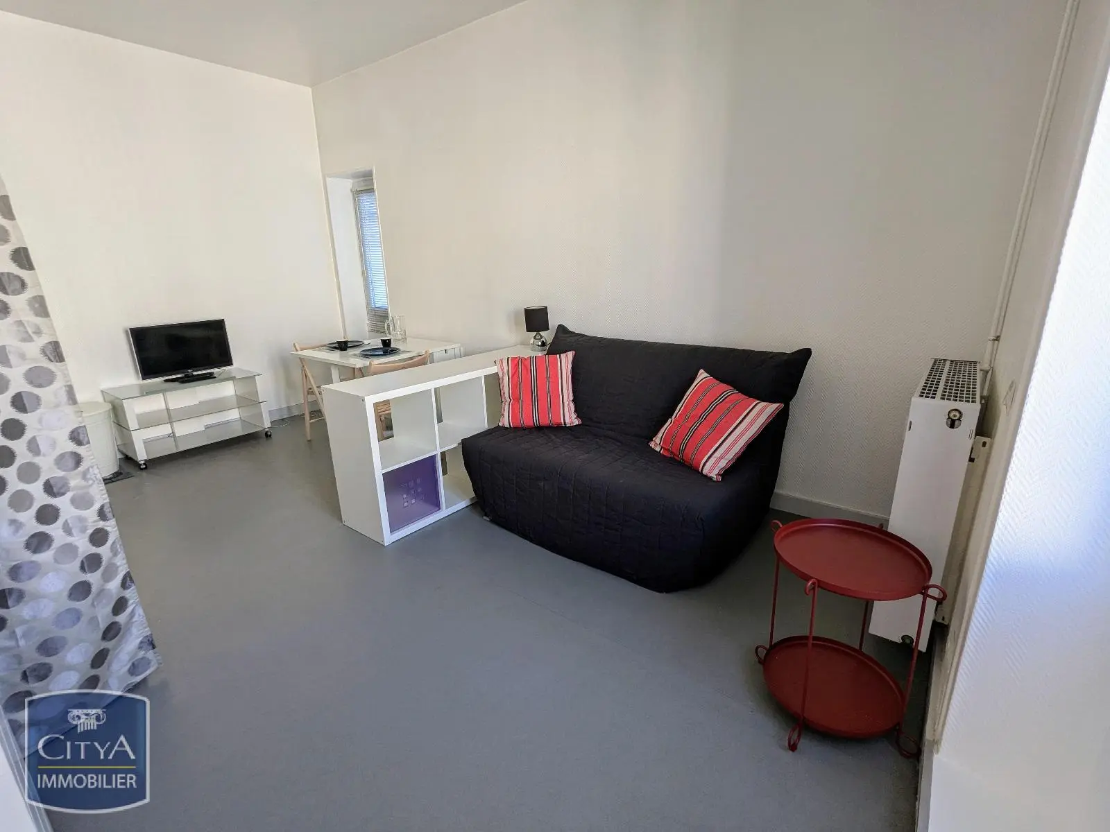 Photo 1 Appartement 1 pièce 20.72m²
