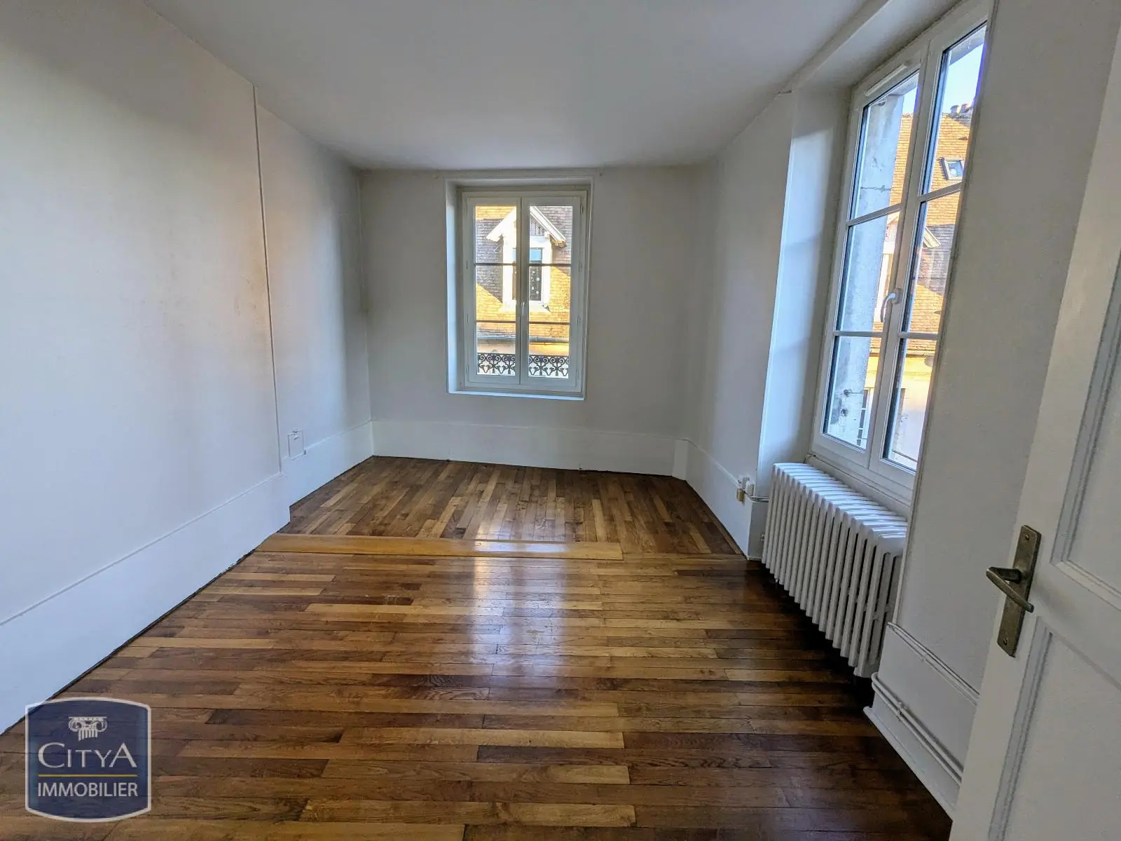 Photo 1 Appartement 1 pièce 26m²