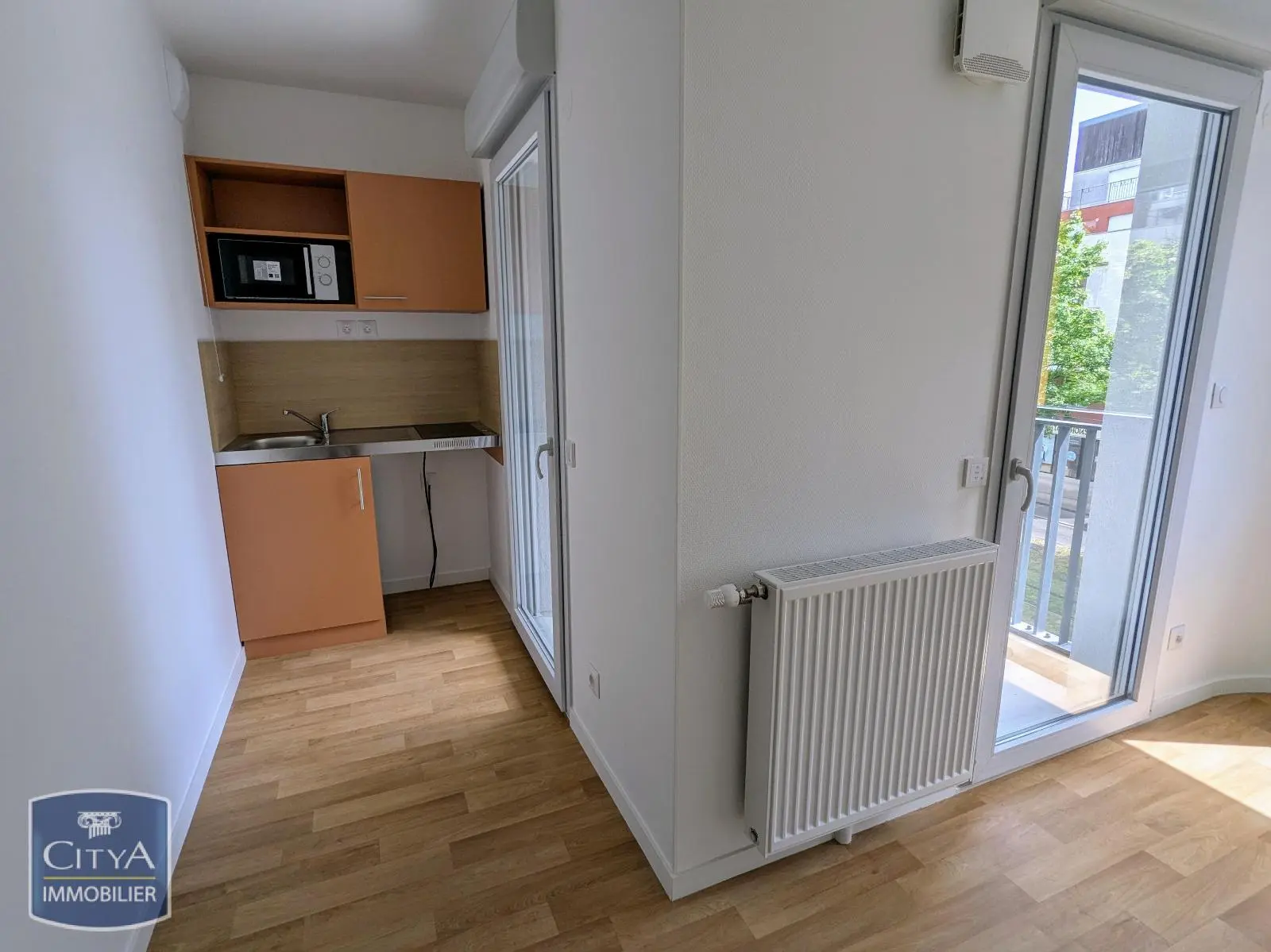Photo 3 Appartement 1 pièce 24.83m²