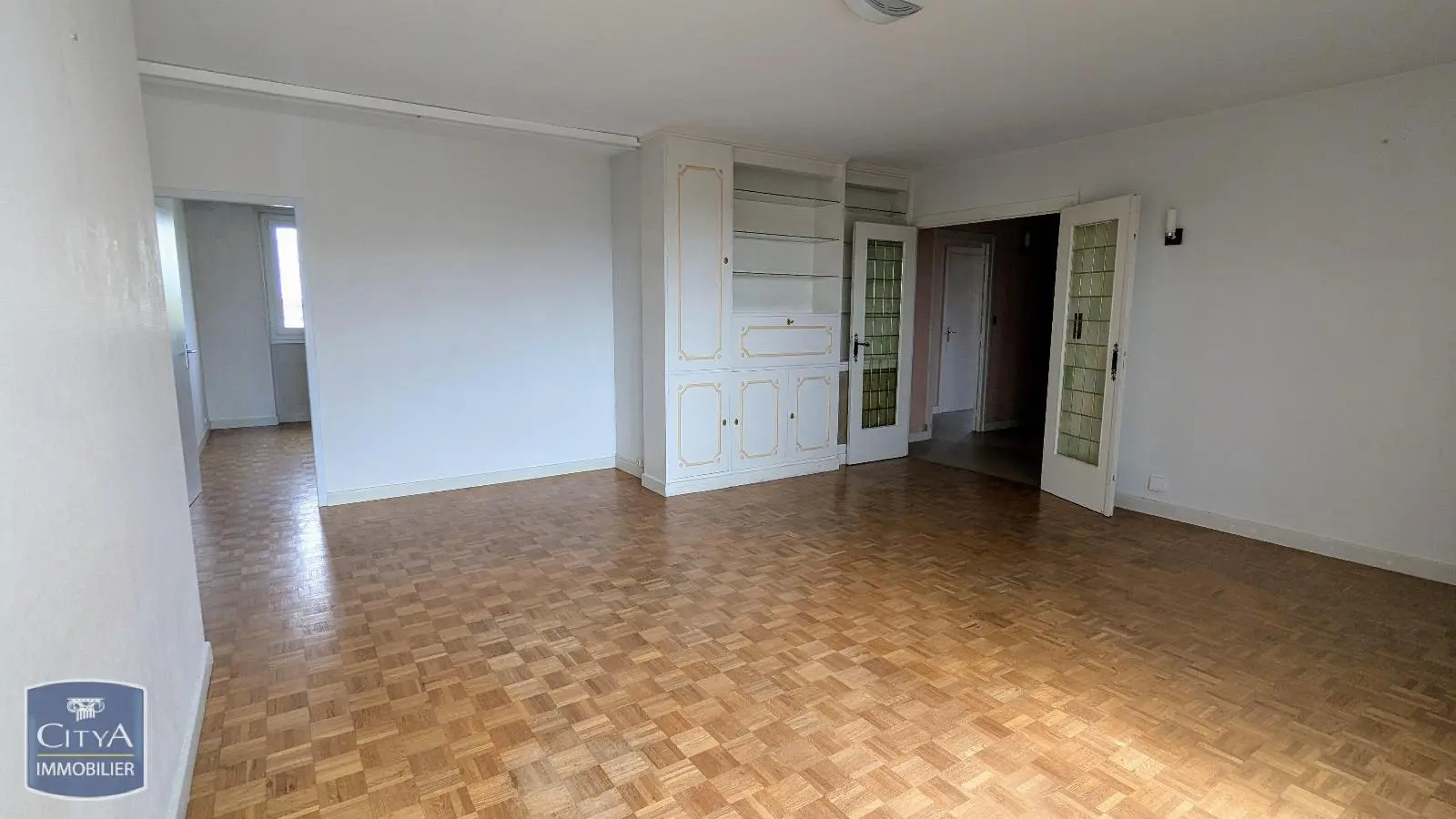 Photo 3 Appartement 4 pièces 107.08m²