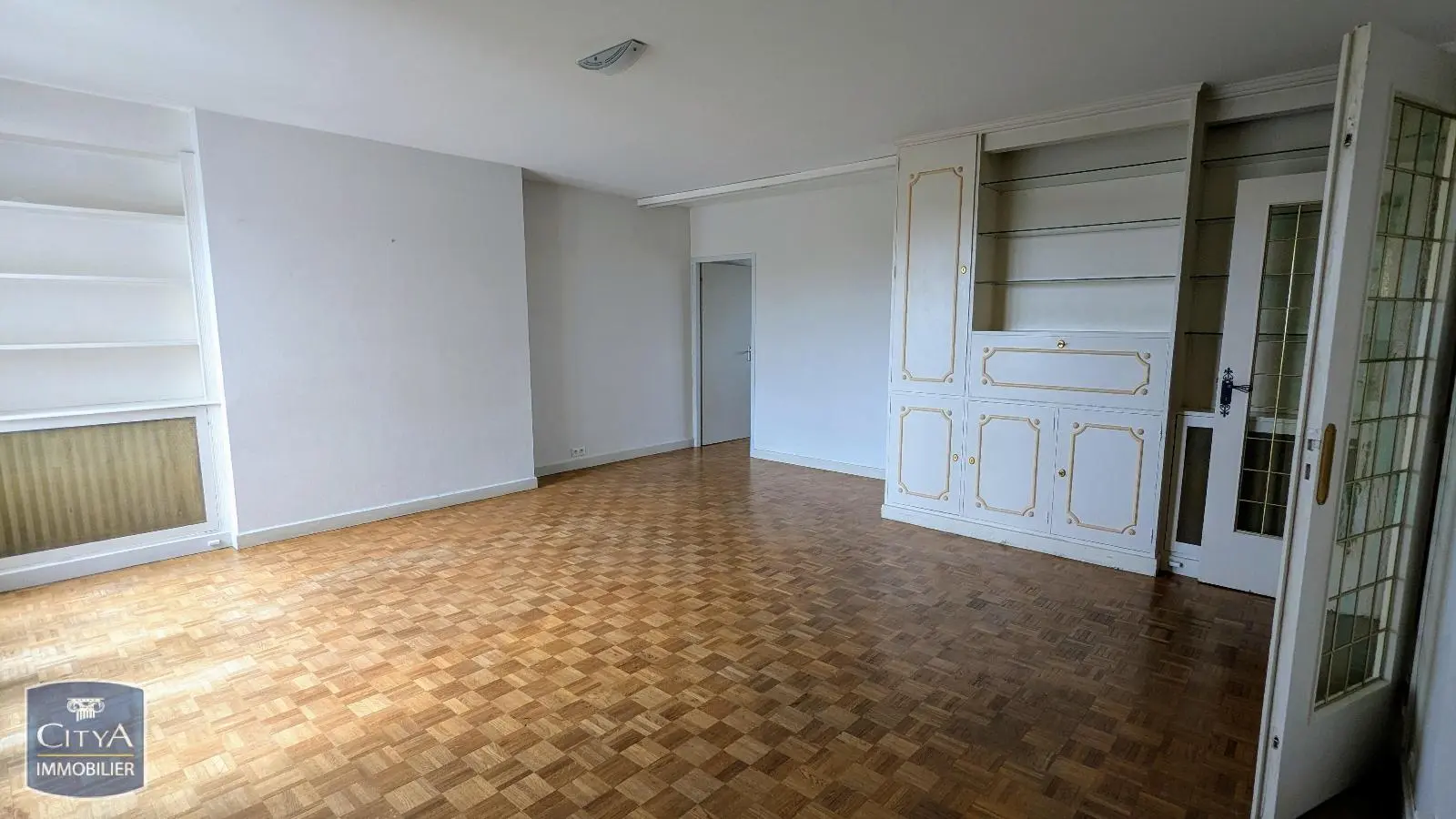 Photo 2 Appartement 4 pièces 107.08m²