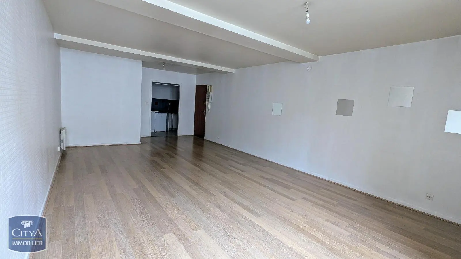 Photo 1 Appartement 1 pièce 29.6m²
