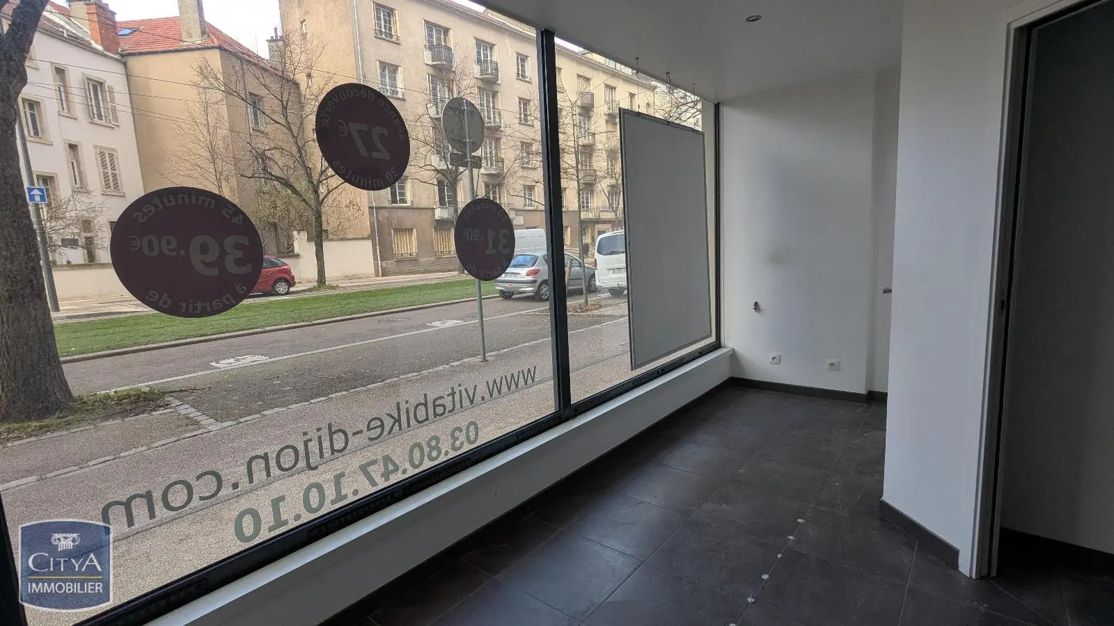 Photo 3 Local Commercial