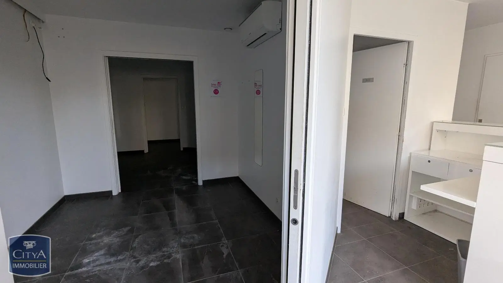 Photo 6 Local Commercial