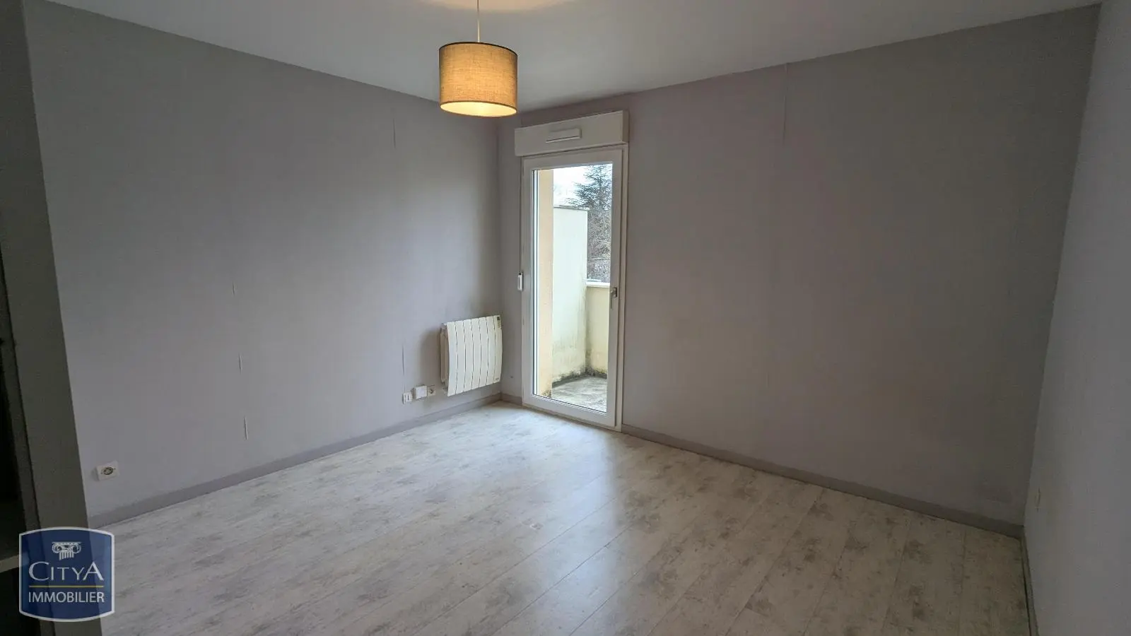 Photo 1 Appartement 1 pièce 20.43m²