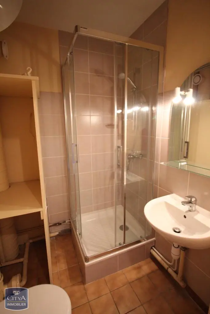 Photo 3 Appartement 1 pièce 18.57m²