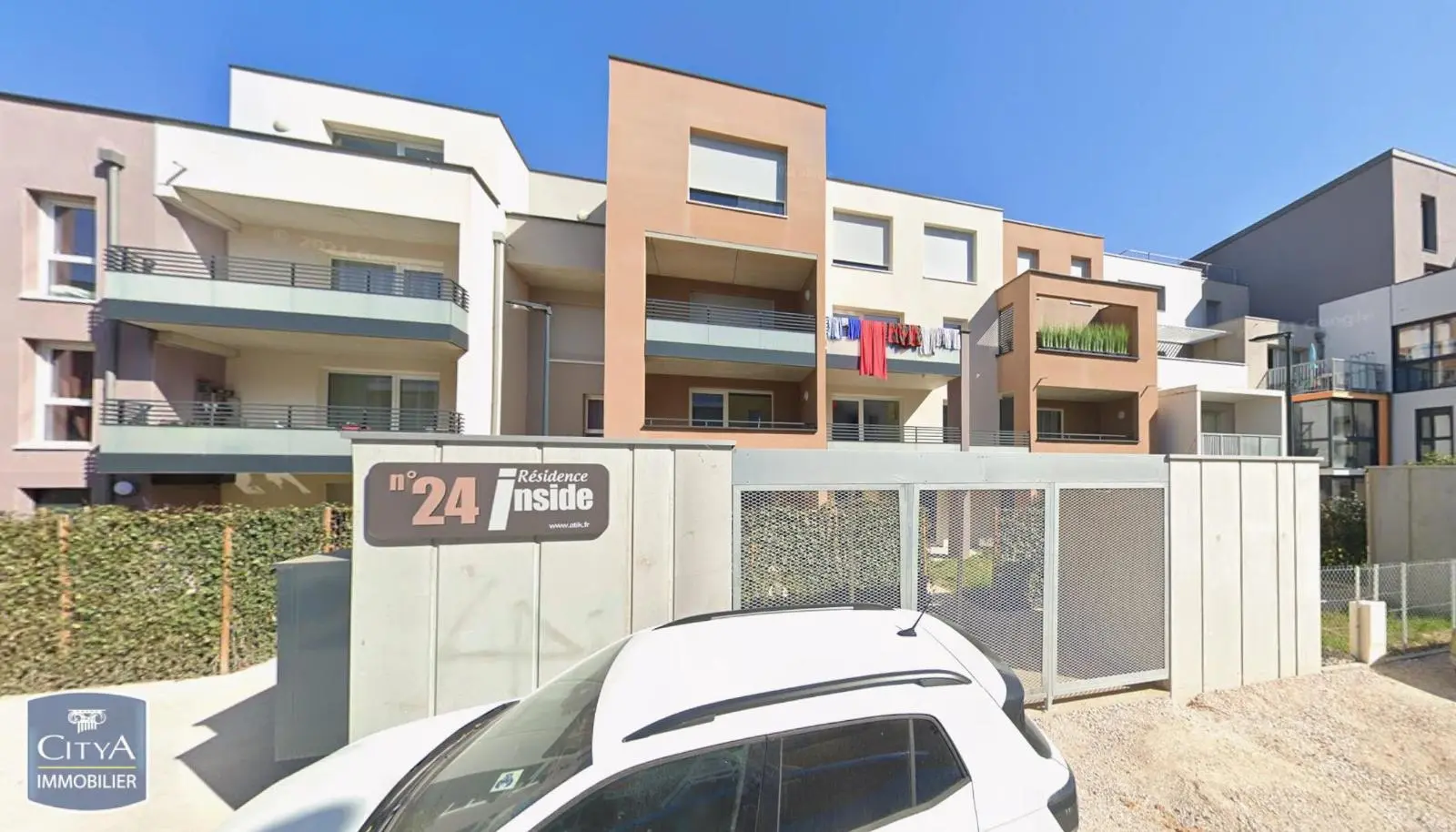 Photo 1 Local Commercial