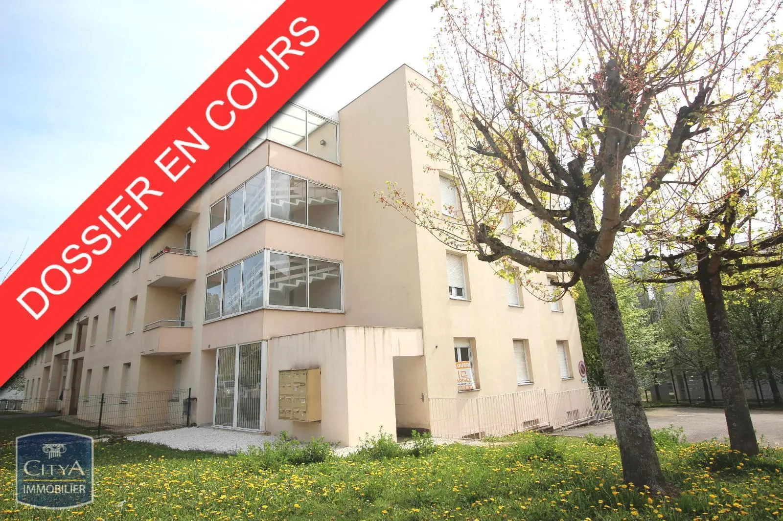 Photo 1 Appartement 1 pièce 20.98m²