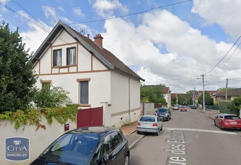 Photo 1 Appartement 1 pièce 18m²