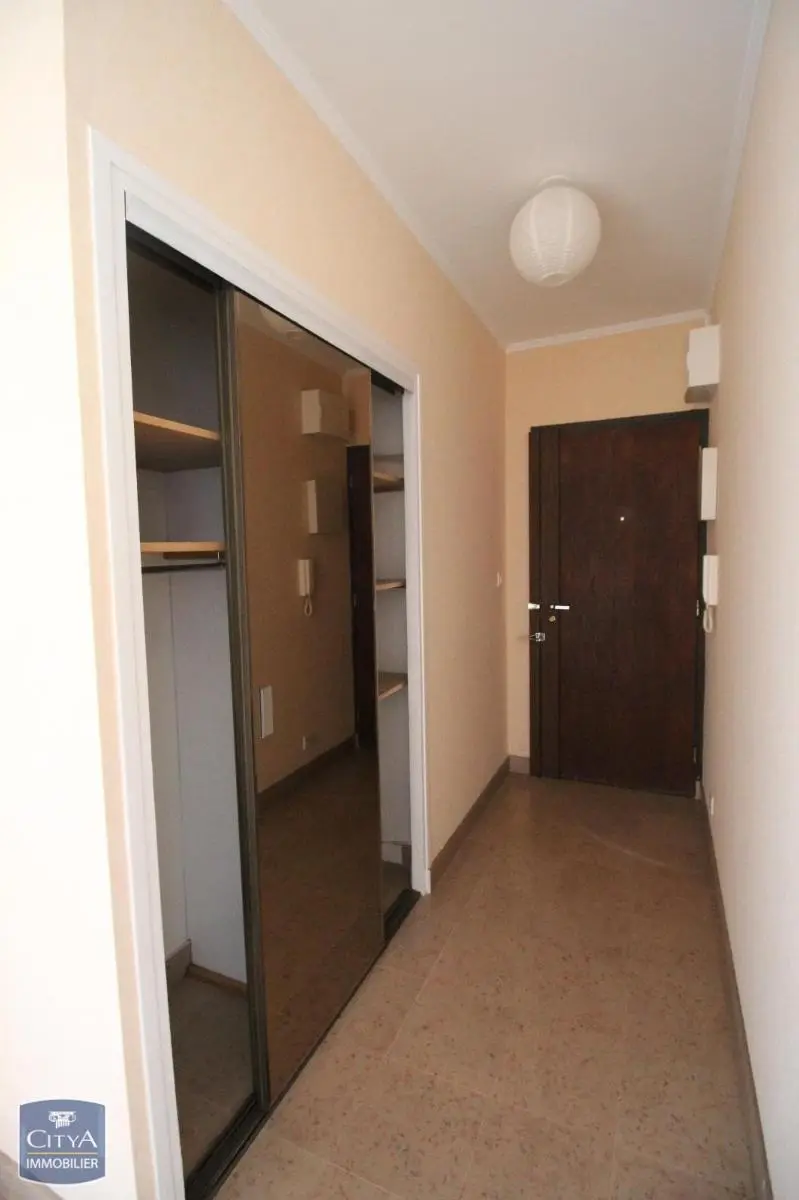 Photo 9 Appartement 4 pièces 100.57m²