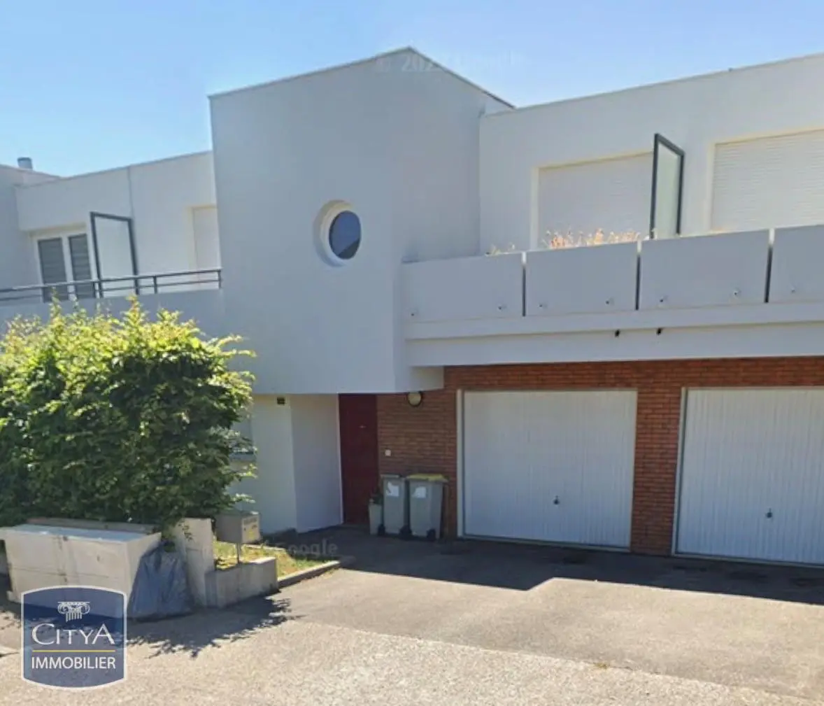 Photo 1 Maison 5 pièces 106.4m²