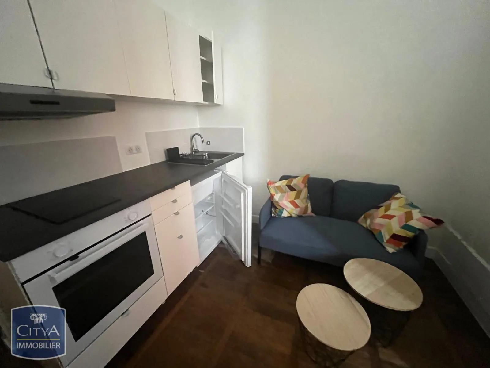 Photo 1 Appartement 1 pièce 13.75m²