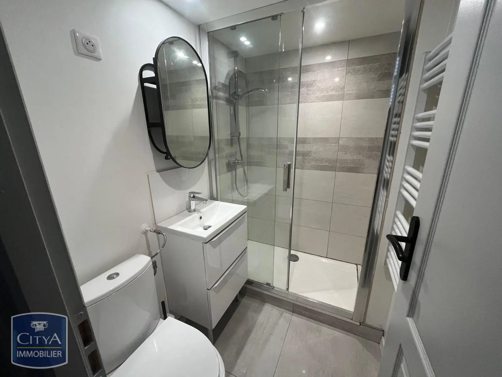 Photo 3 Appartement 1 pièce 13.75m²