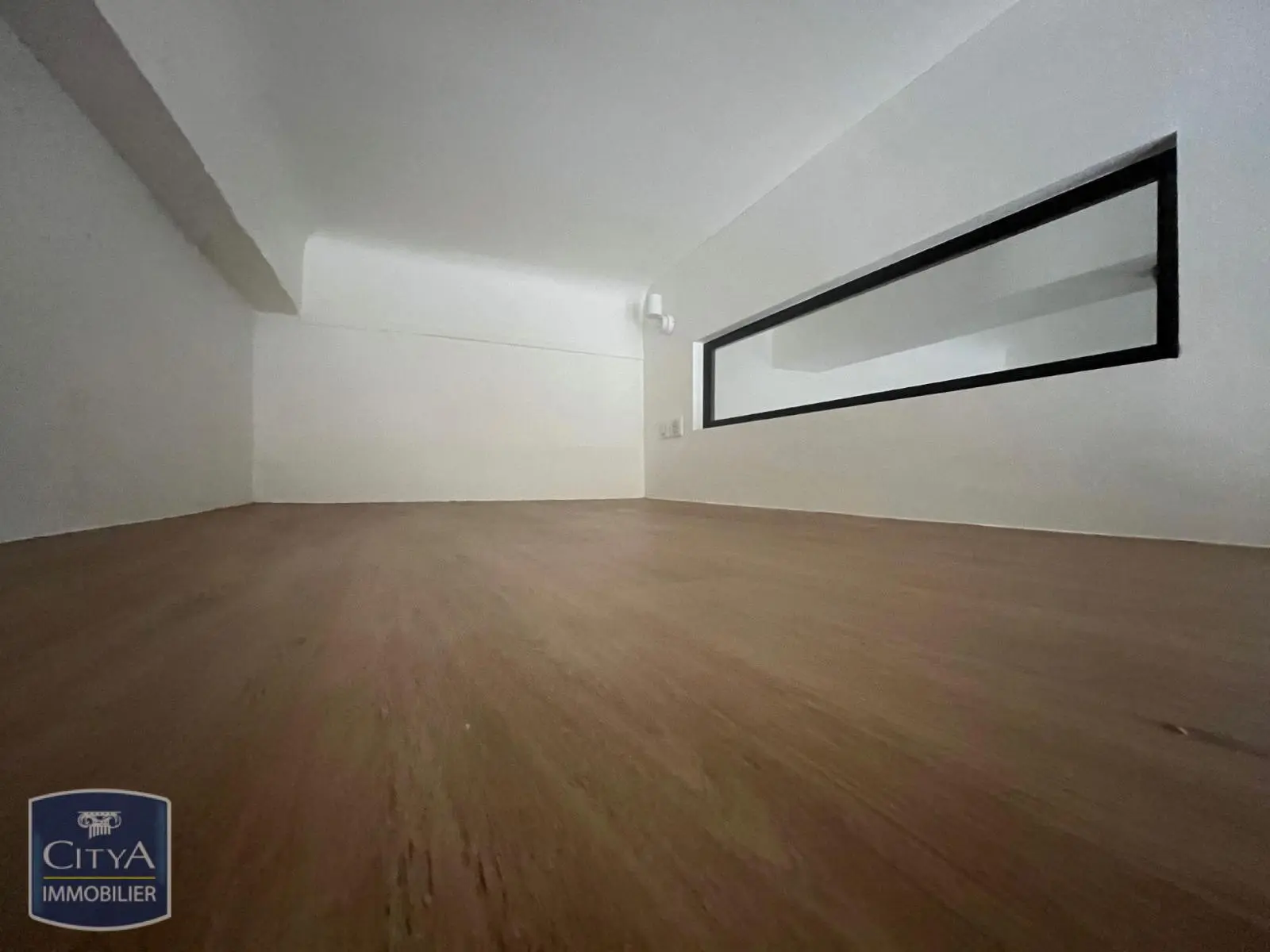 Photo 4 Appartement 1 pièce 13.75m²