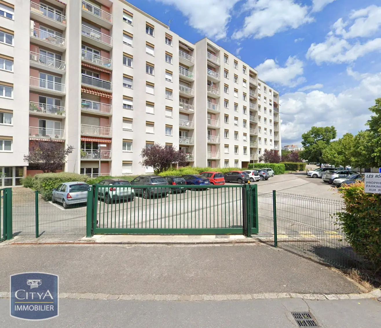 Photo 1 Parking 15m²