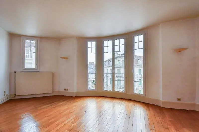 Photo 9 Appartement 6 pièces 146m²