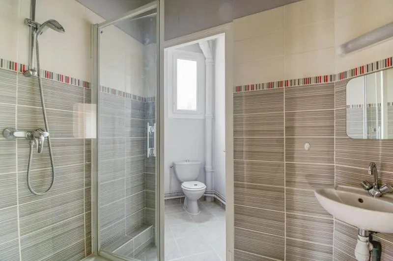 Photo 12 Appartement 6 pièces 146m²