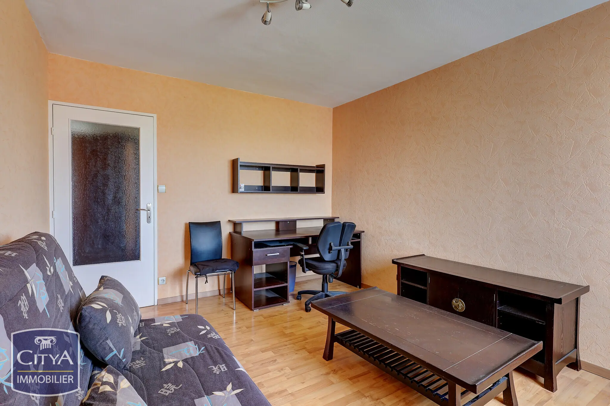 Photo 2 Appartement 1 pièce 34.1m²