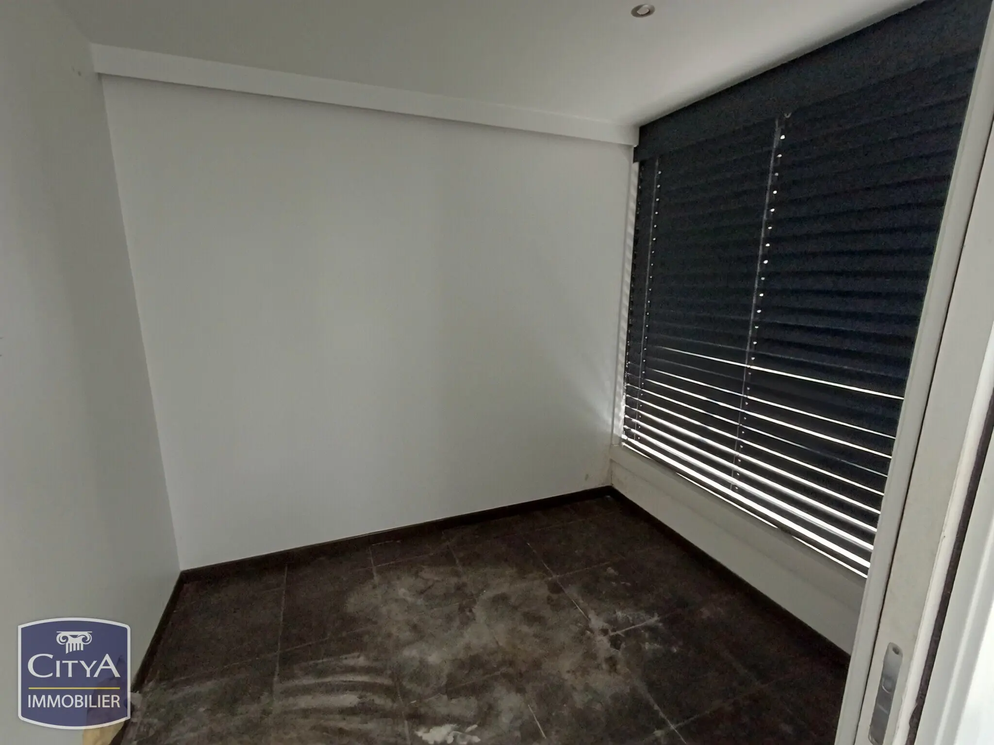 Photo 7 Local Commercial 100m²