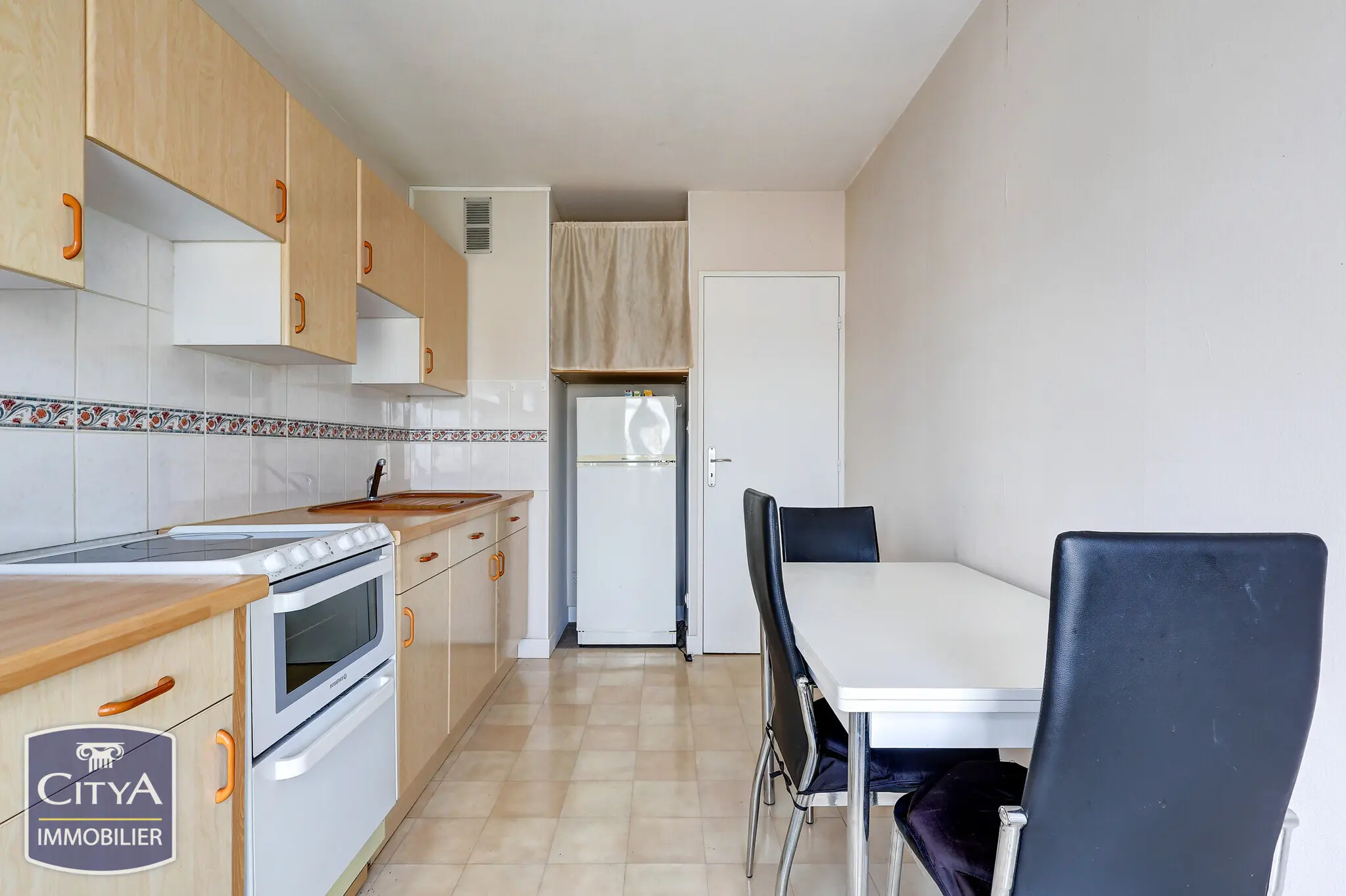 Photo 3 Appartement 1 pièce 34.1m²