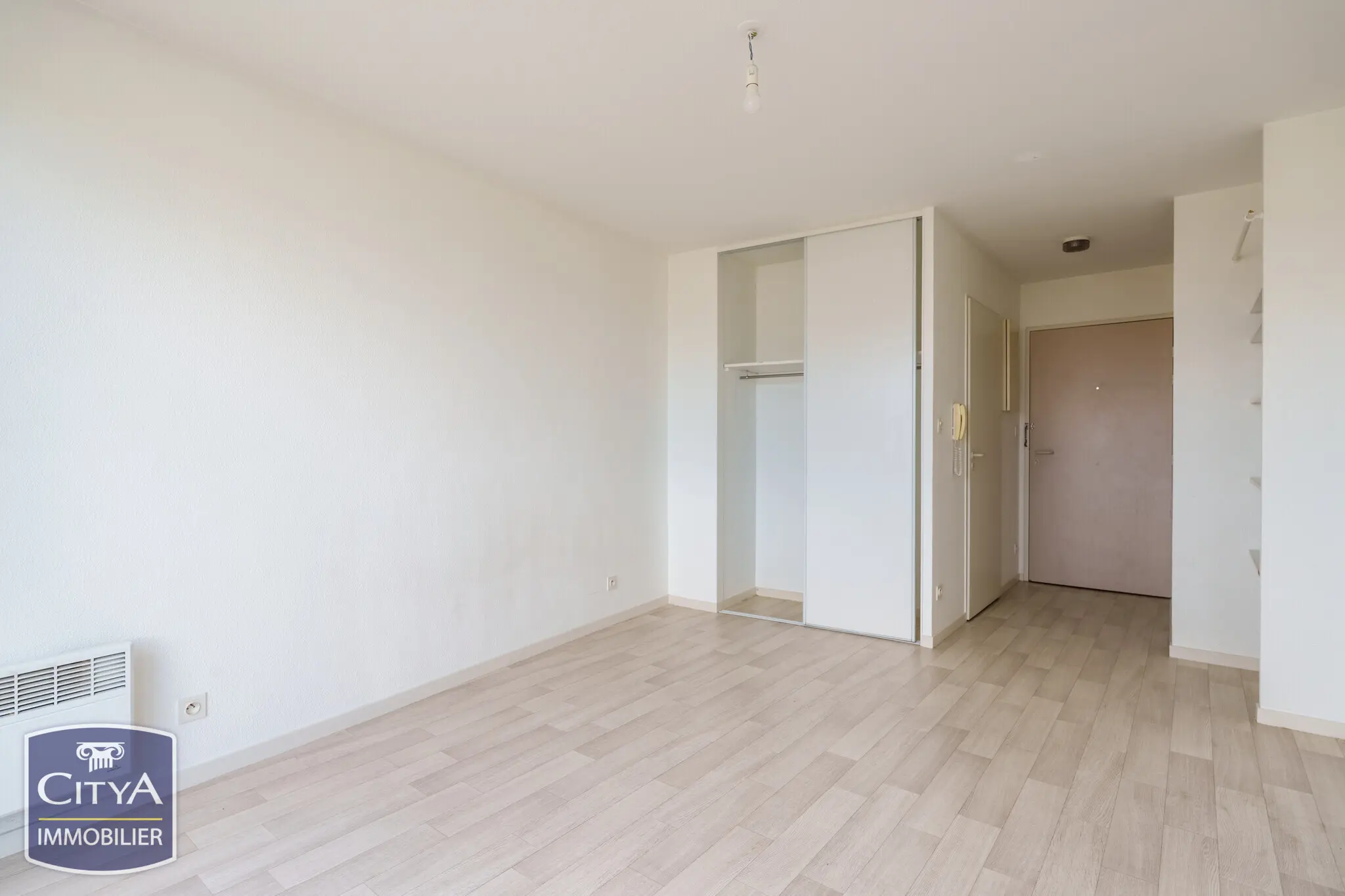 Photo 3 Appartement 1 pièce 19.6m²