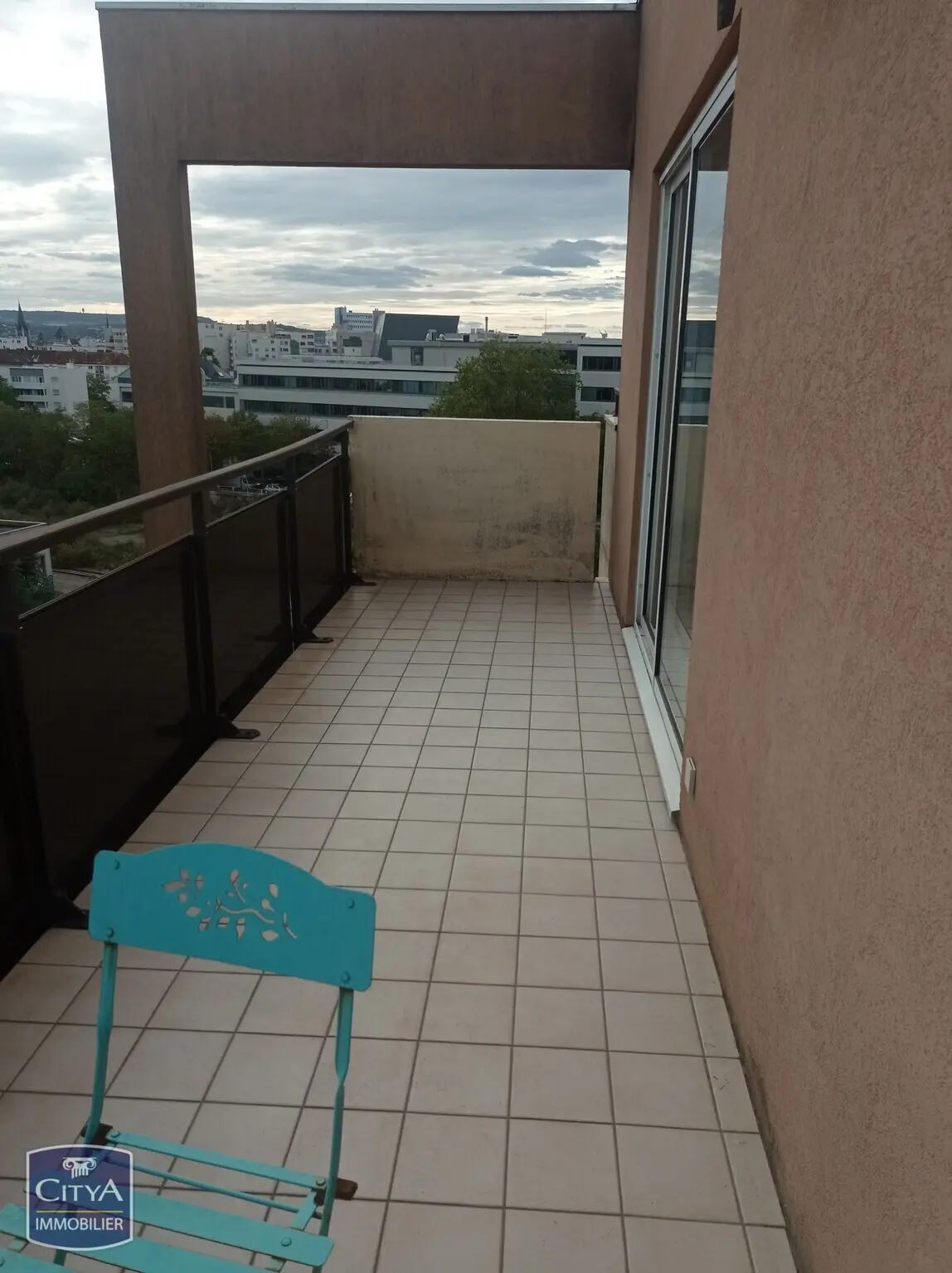 Photo 14 Appartement 5 pièces 99.37m²