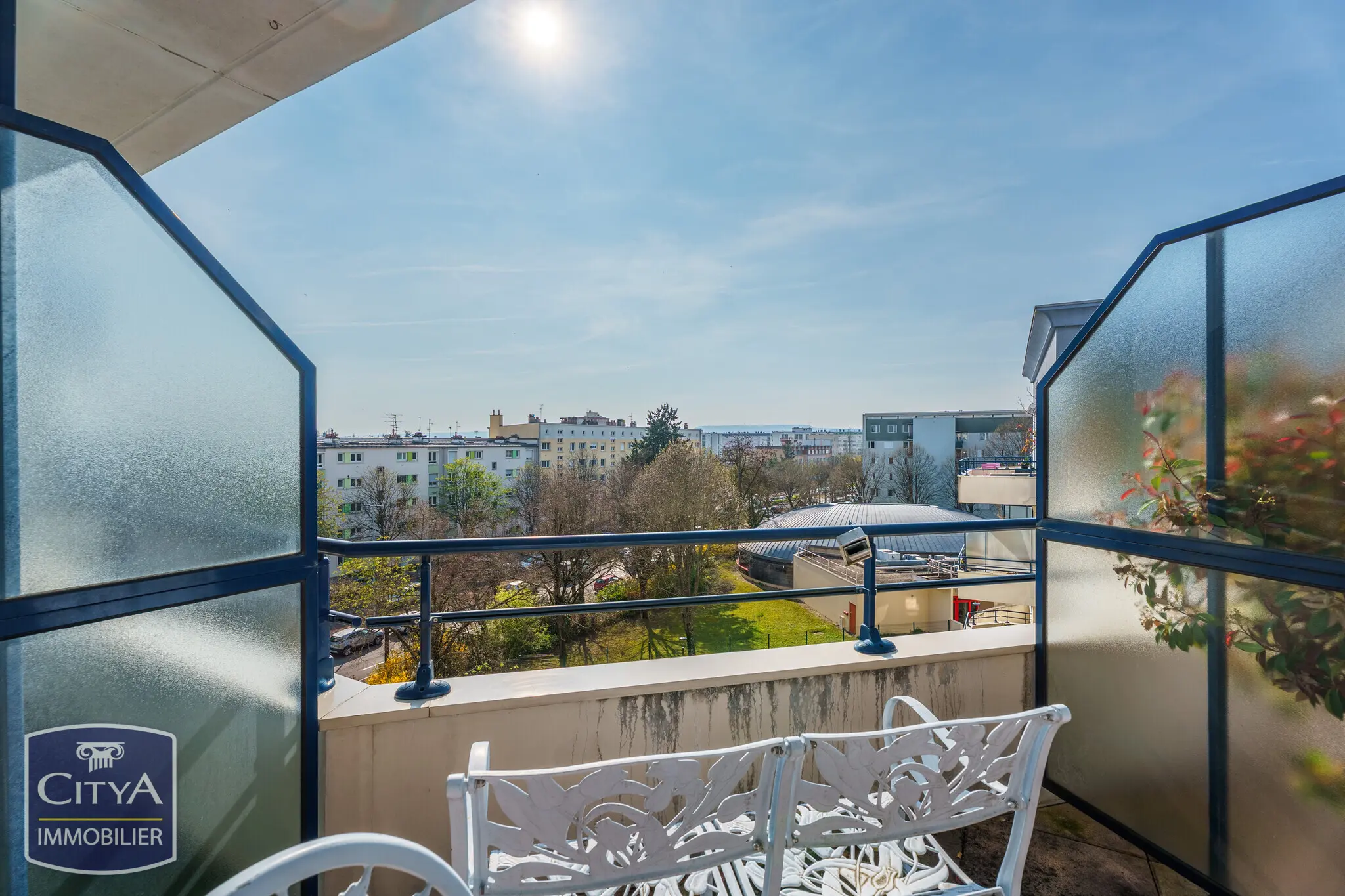 Photo 2 Appartement 2 pièces 44m²