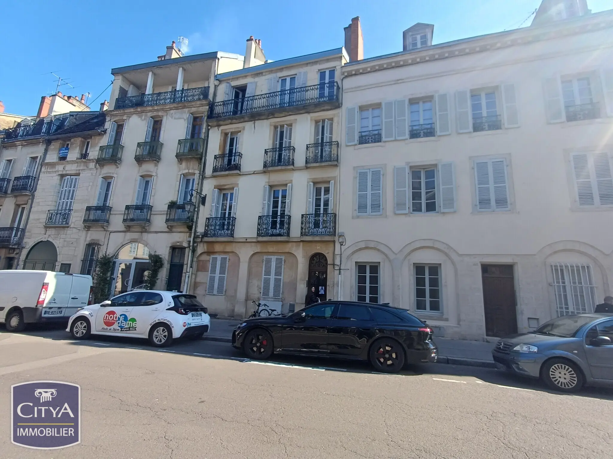 Photo 1 Appartement 2 pièces 32.47m²