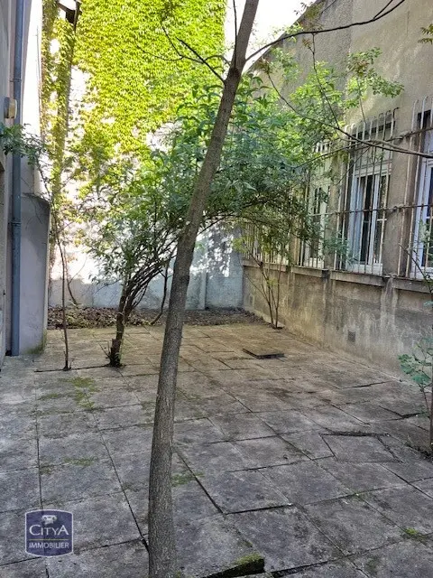 Photo 2 Immeuble 268m²