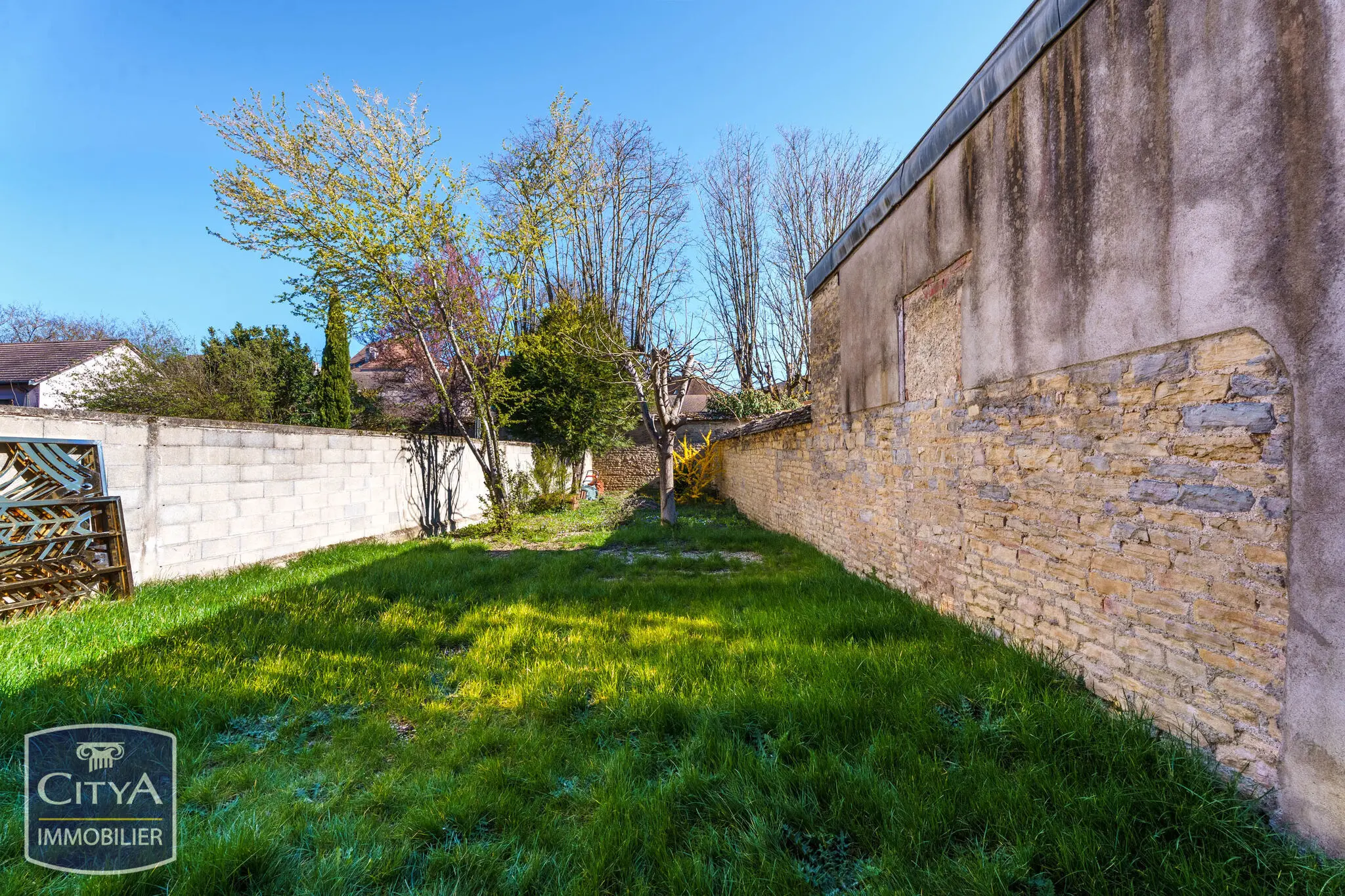 Photo 1 Maison 3 pièces 80m²