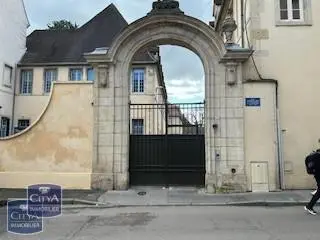 Photo 1 Parking
