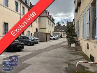 Photo 2 Parking