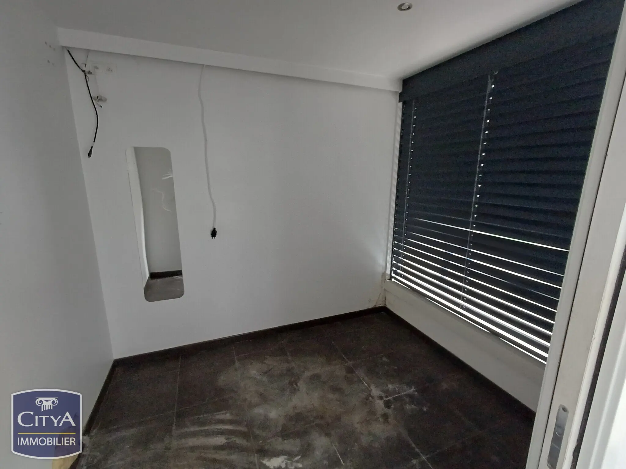 Photo 8 Local Commercial 100m²