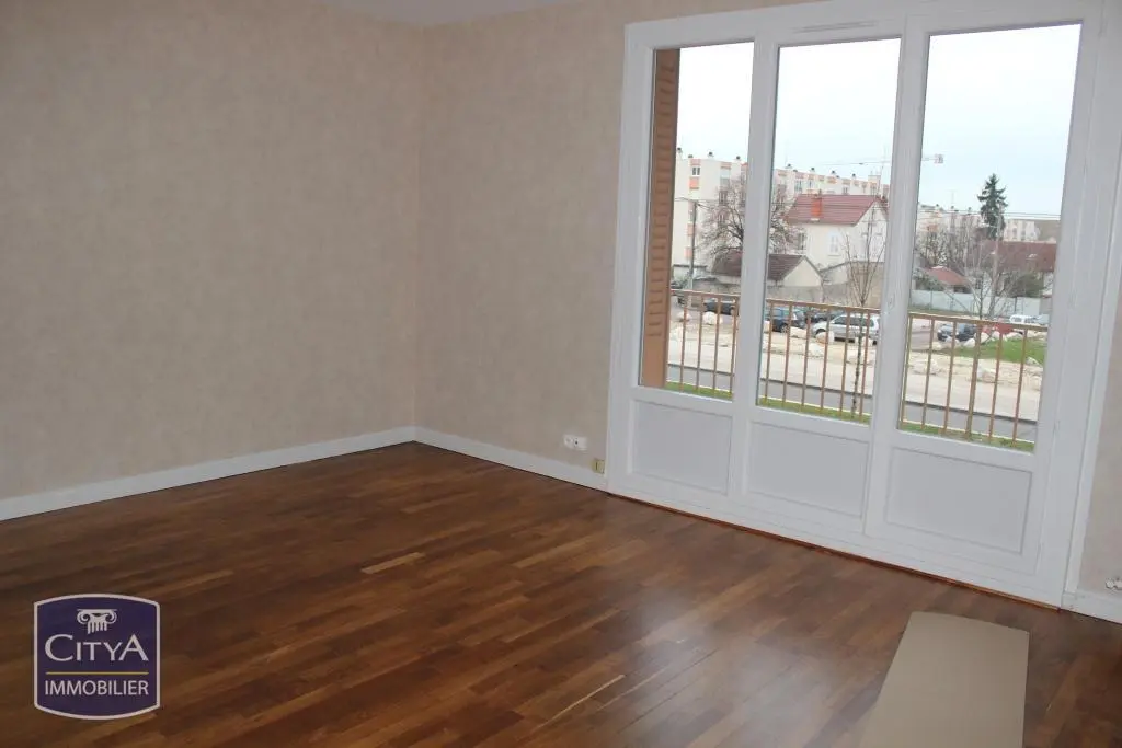 Photo 2 Appartement 3 pièces 58m²